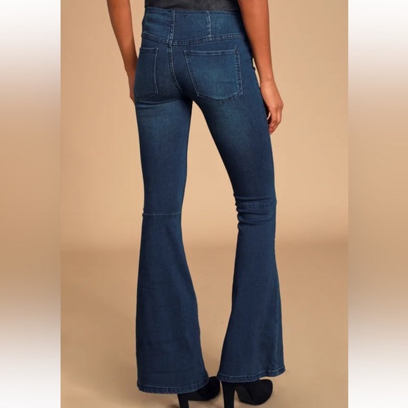 SOLD OUT Free People Penny Pull-On Flare Jeans sz 24 - Picture 2 of 8